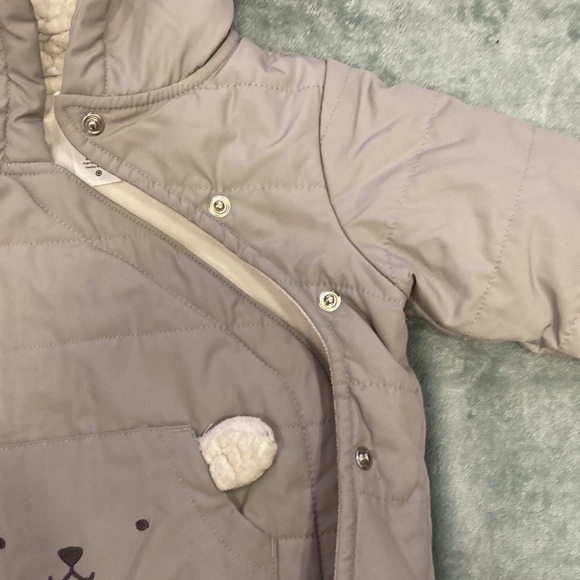 Toddler jacket bundle for chilly (but not freezing) weather. Sizes 9-12 mos - Picture 12 of 13